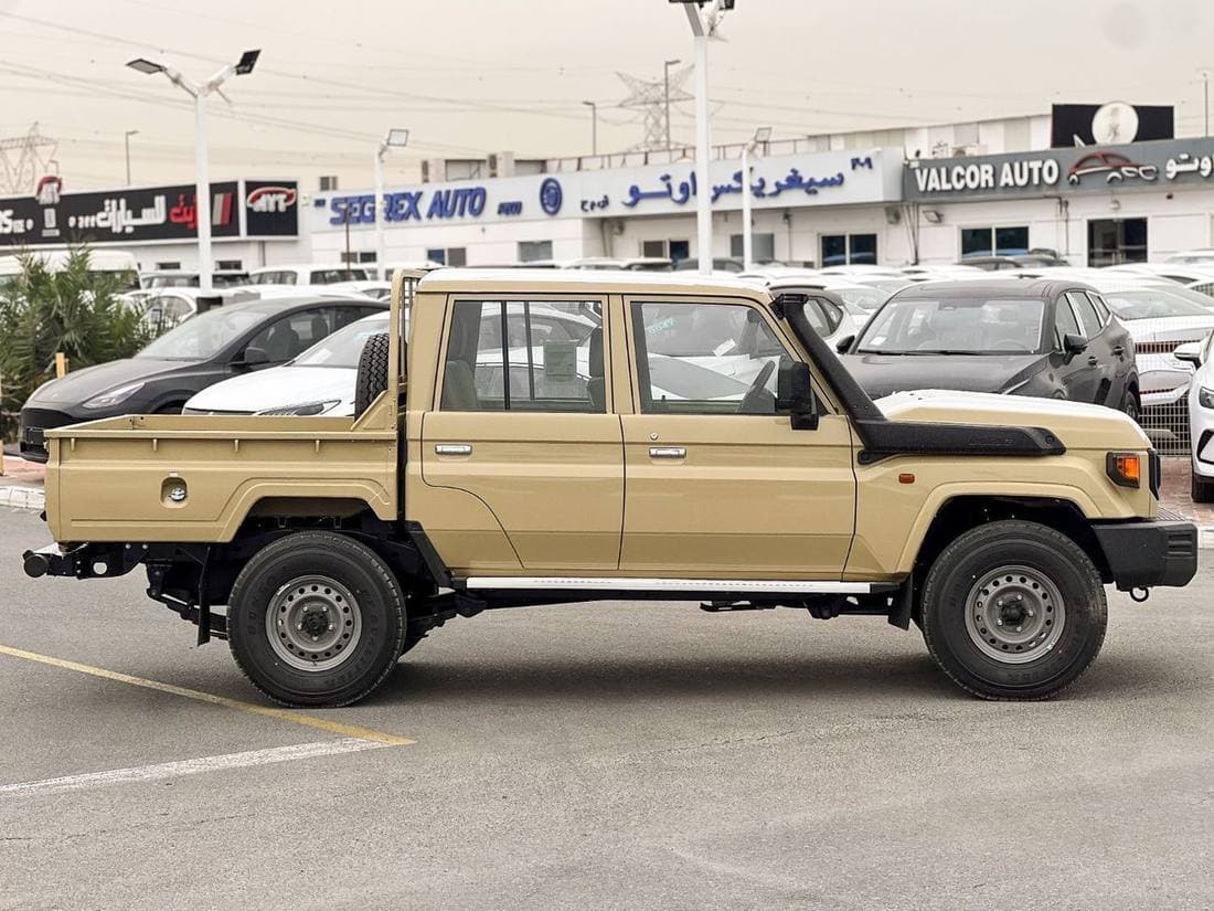 2026 Toyota Land Cruiser Pick Up thumbnail 4