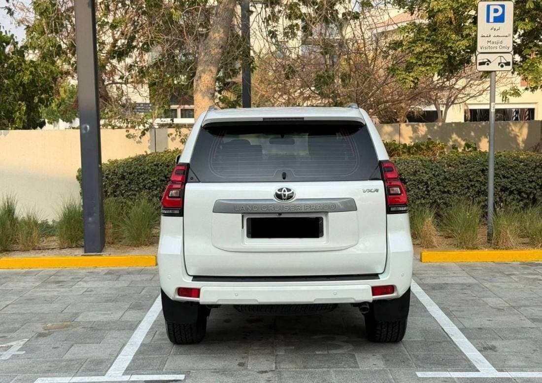 2020 Toyota Prado VXR thumbnail 7