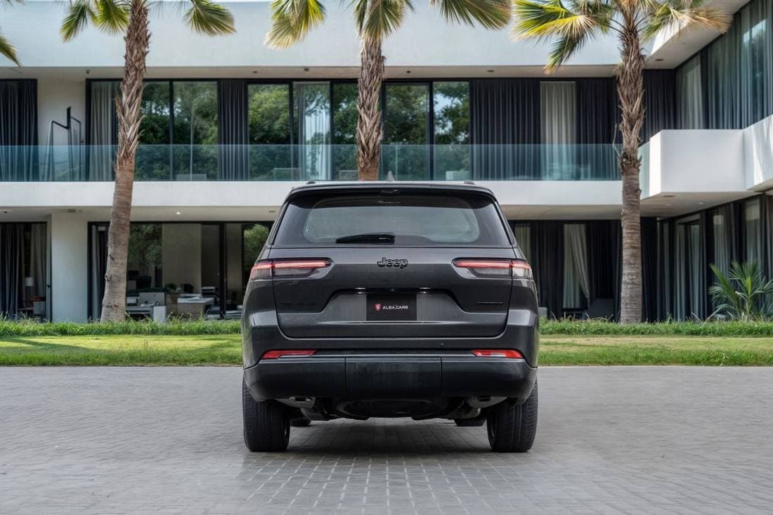 2022 Jeep Grand Cherokee LIMITED thumbnail 5