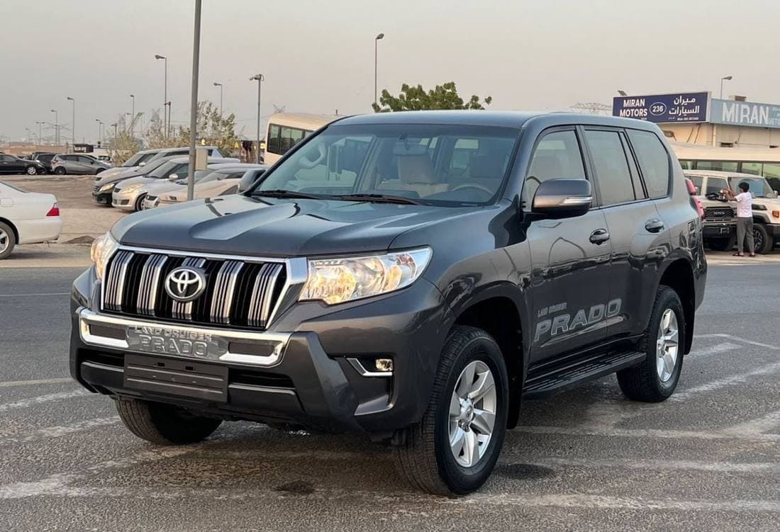 2022 Toyota Prado TX L thumbnail 3