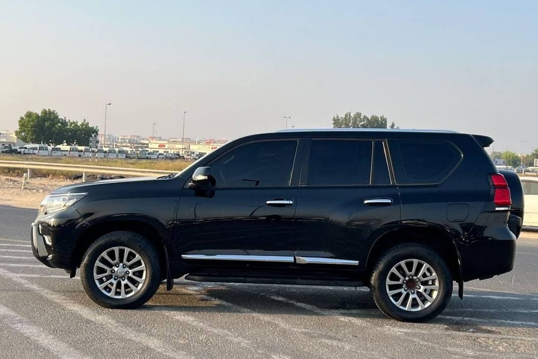 2019 Toyota Prado thumbnail 7