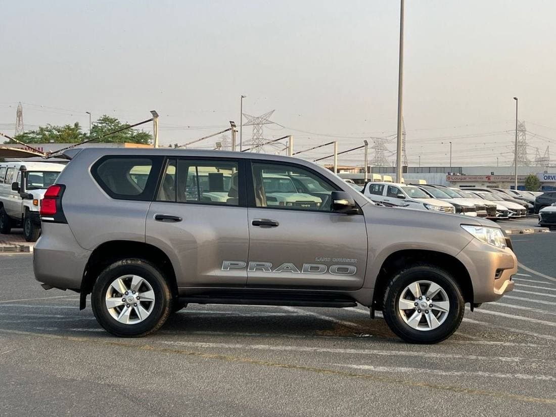 2022 Toyota Prado thumbnail 8