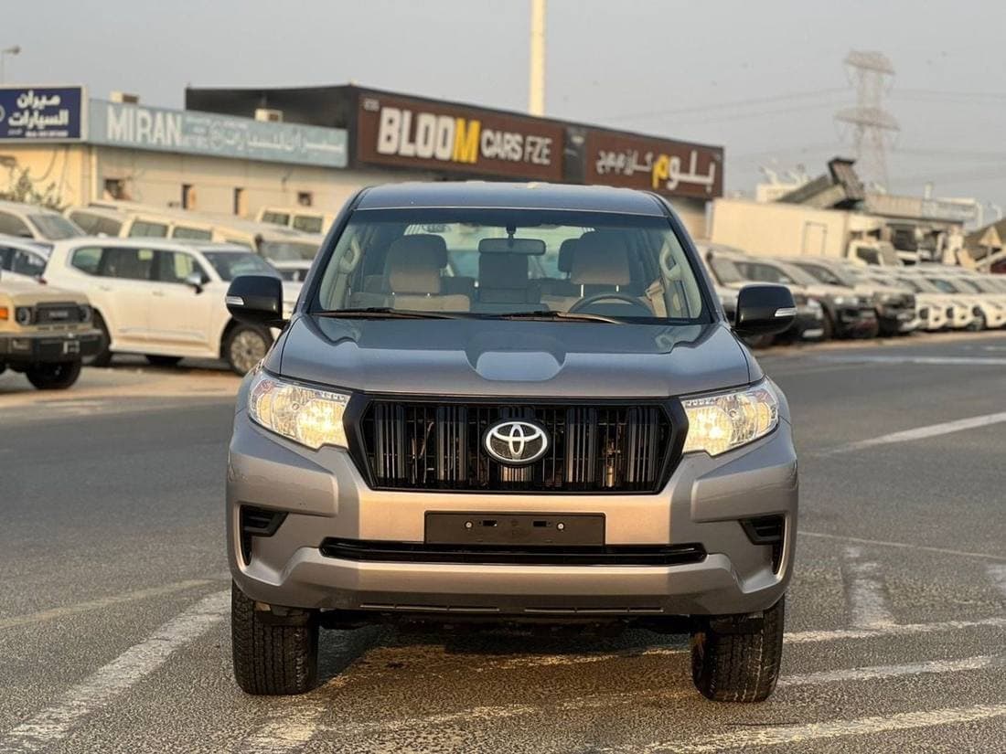 2022 Toyota Prado thumbnail 2