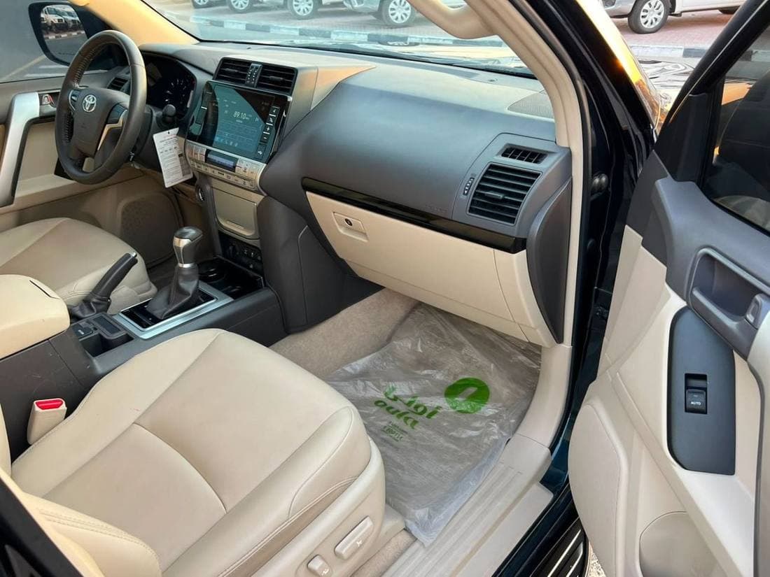 2022 Toyota Prado TX L thumbnail 7