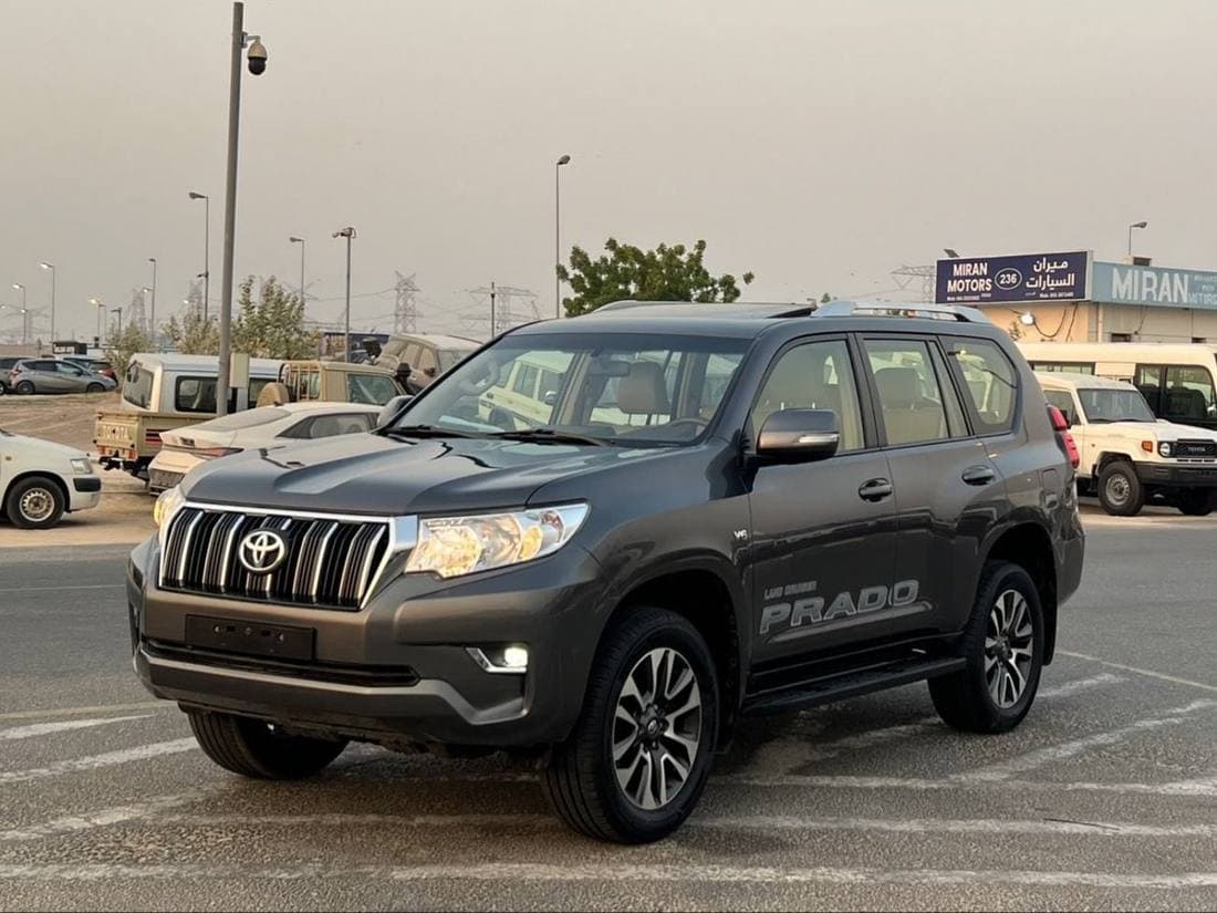 2022 Toyota Prado thumbnail 2