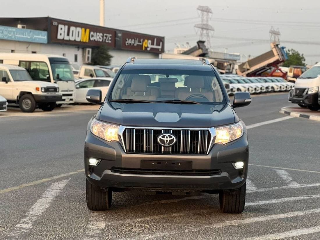 2022 Toyota Prado thumbnail 3