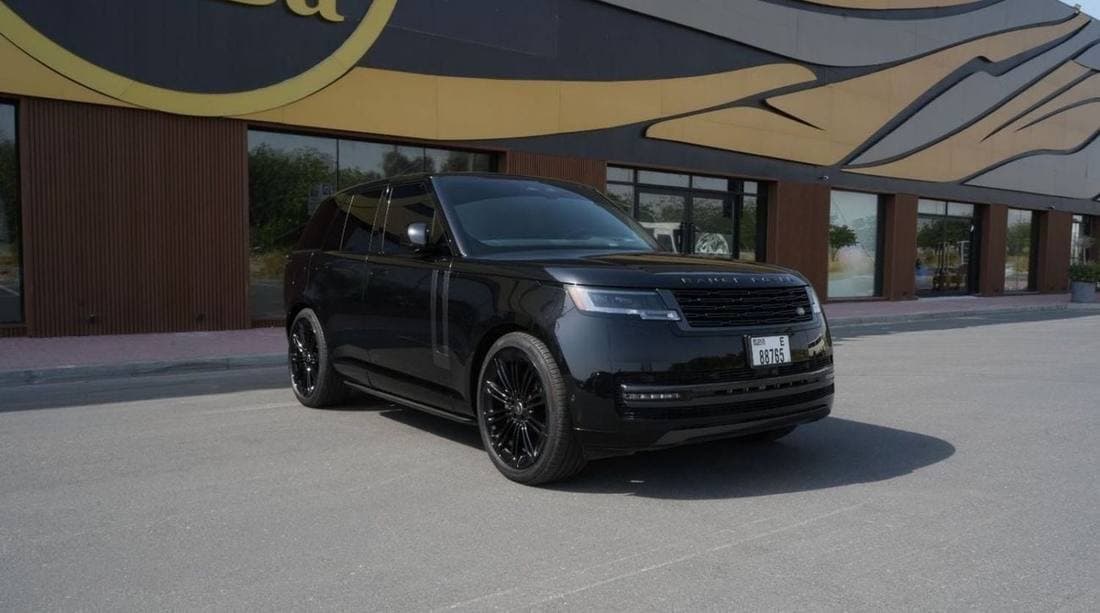 2025 Land Rover Range Rover SE P400