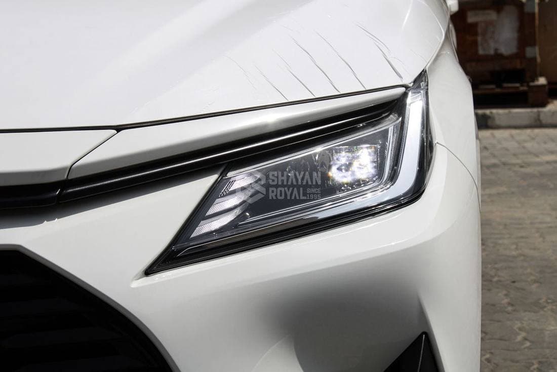 2026 Toyota Yaris E thumbnail 7