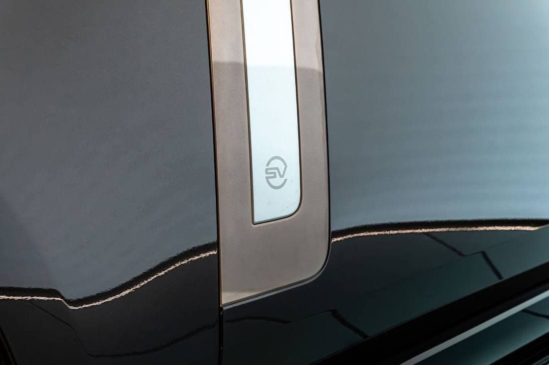 2026 Land Rover Range Rover SV SWB P615 thumbnail 5