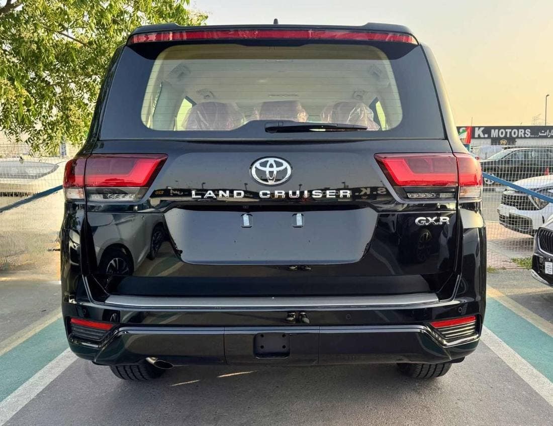2026 Toyota Land Cruiser GXR thumbnail 4
