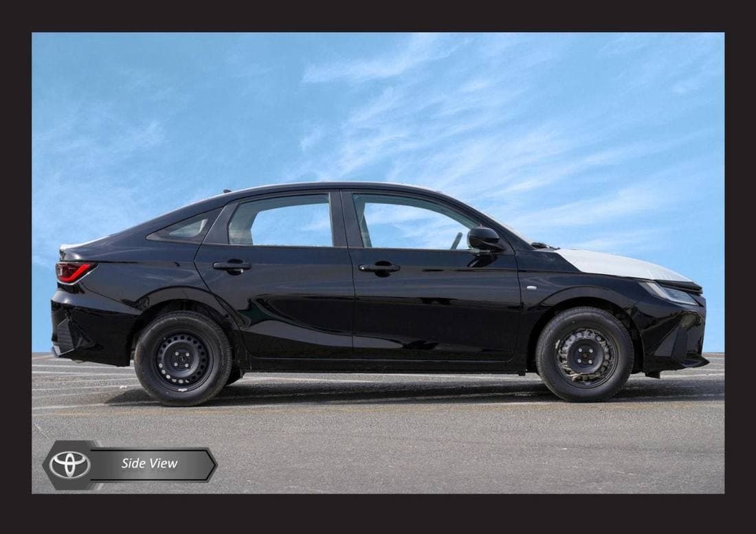 2026 Toyota Yaris E thumbnail 4