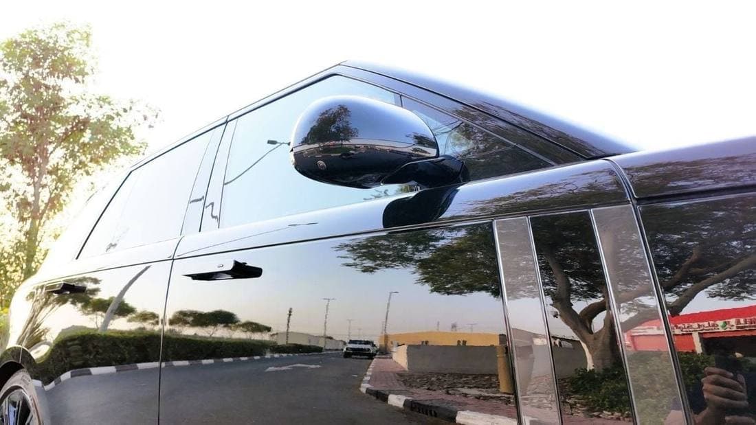 2023 Land Rover Range Rover AUTOBIOGRAPHY P530 thumbnail 5