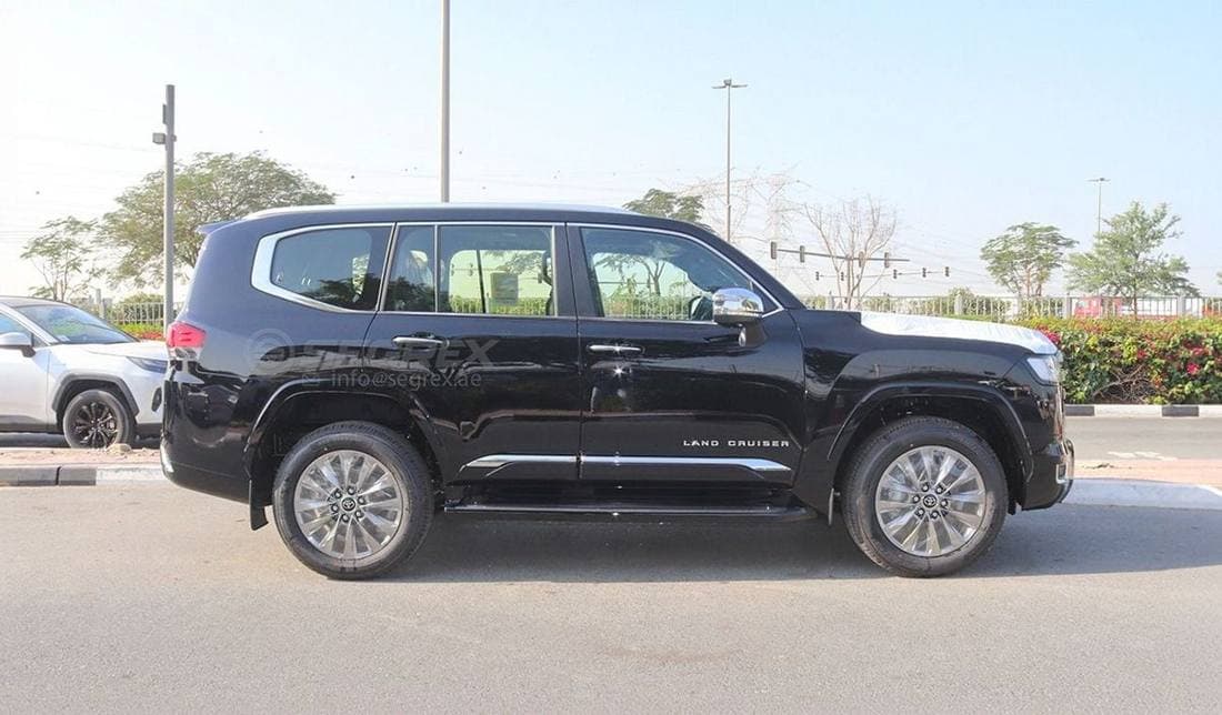 2026 Toyota Land Cruiser VX thumbnail 3