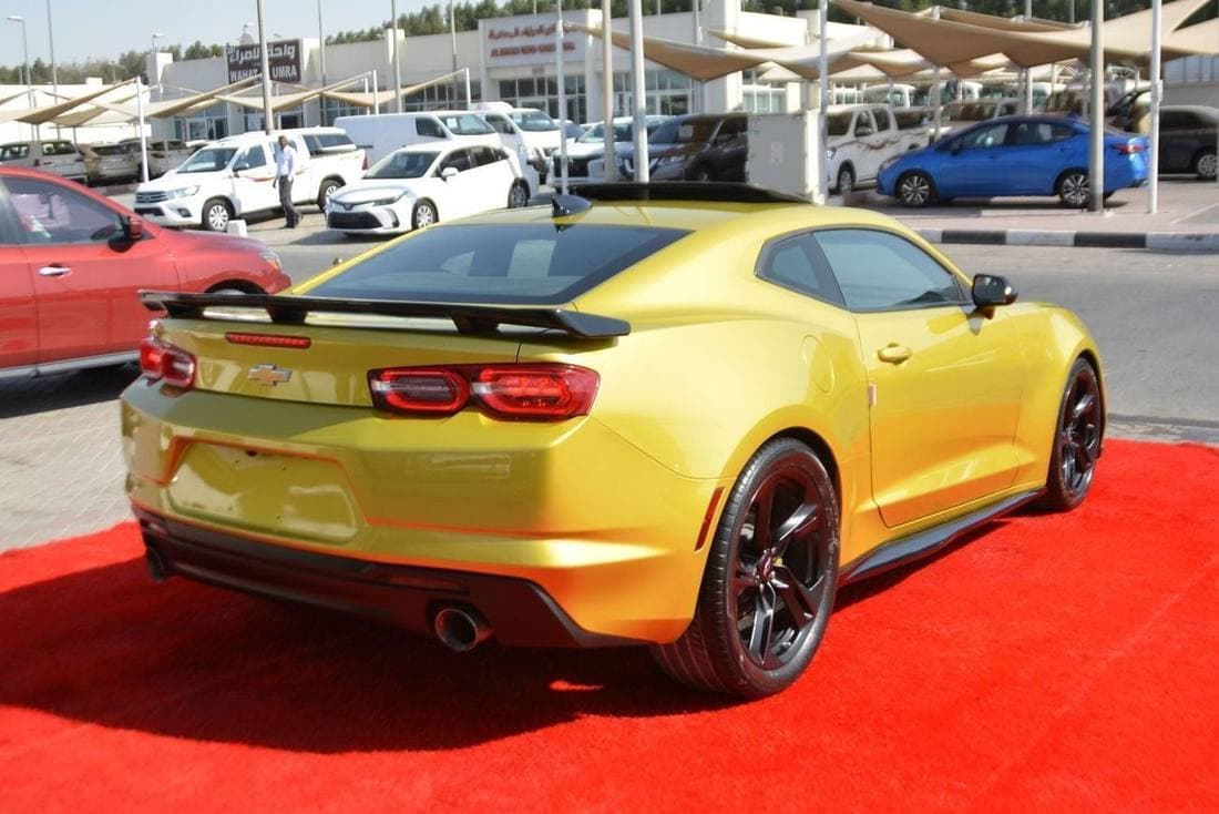2022 Chevrolet Camaro ZL1 thumbnail 5