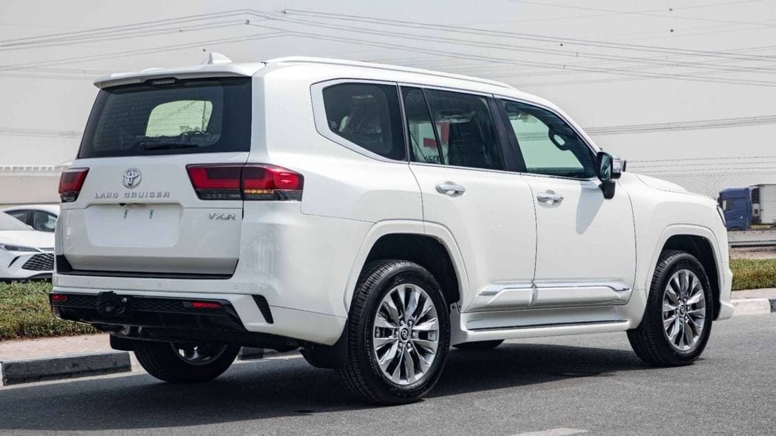 2026 Toyota Land Cruiser VXR thumbnail 8