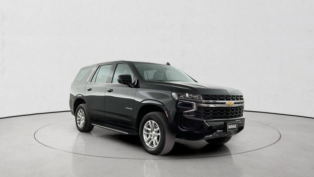 2024 Chevrolet Tahoe LS thumbnail 8