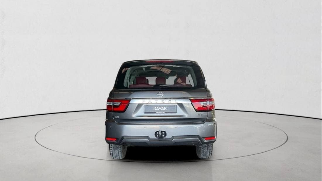 2023 Nissan Patrol SE T2 thumbnail 6