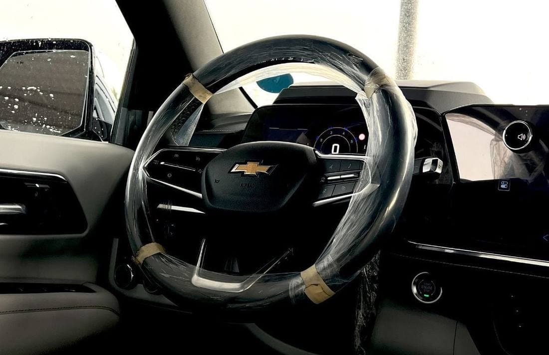 2025 Chevrolet Tahoe PREMIER thumbnail 6