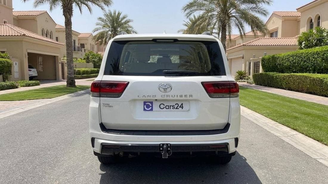 2022 Toyota Land Cruiser BLACK EDITION thumbnail 4
