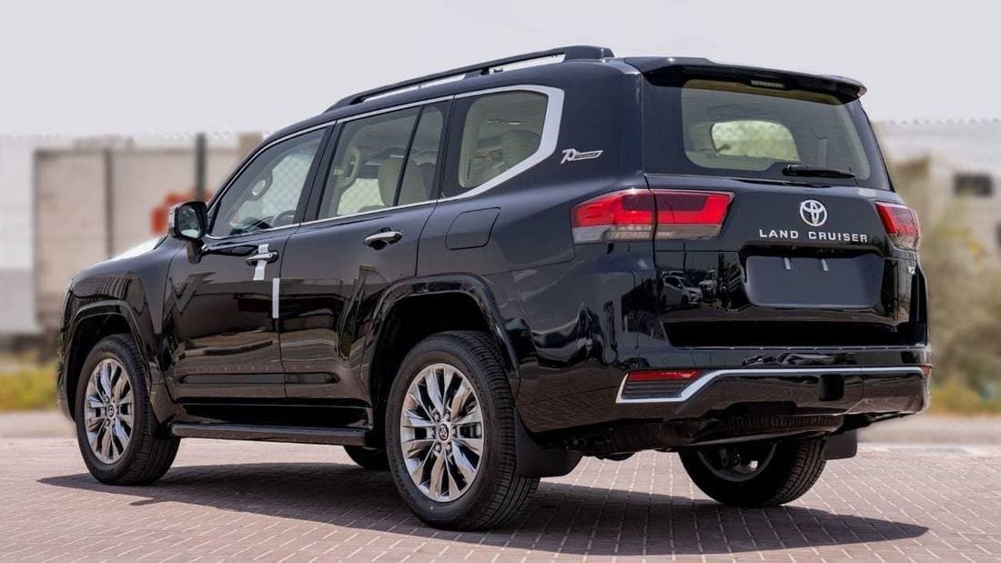 2025 Toyota Land Cruiser VX thumbnail 5
