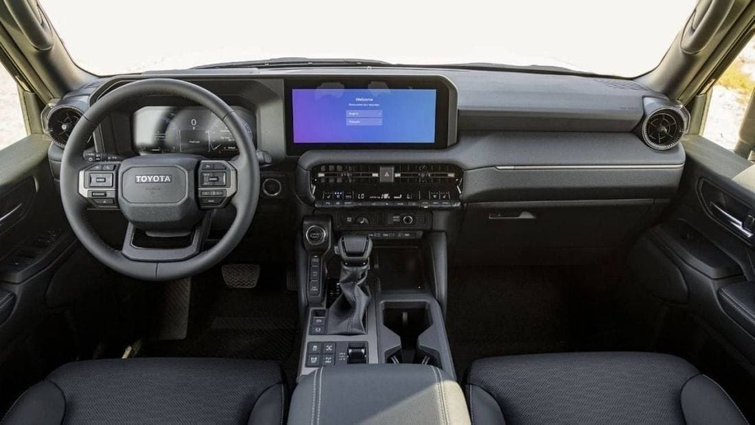 2026 Toyota Prado TXR thumbnail 7