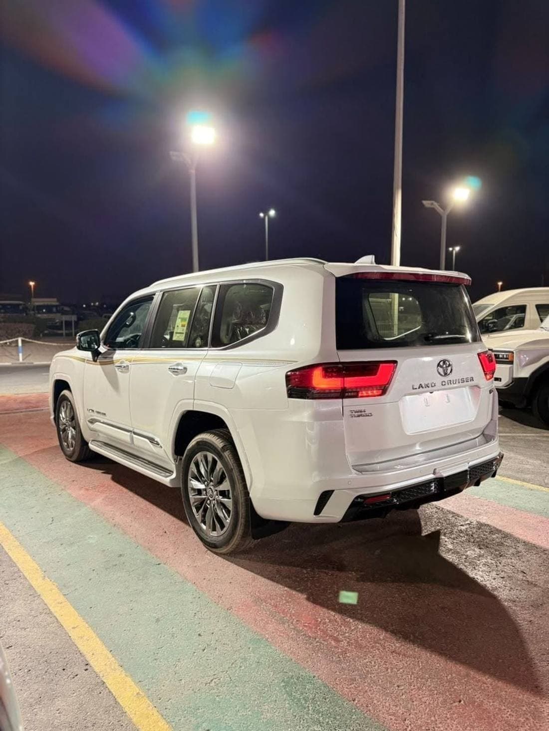2026 Toyota Land Cruiser VXR thumbnail 3