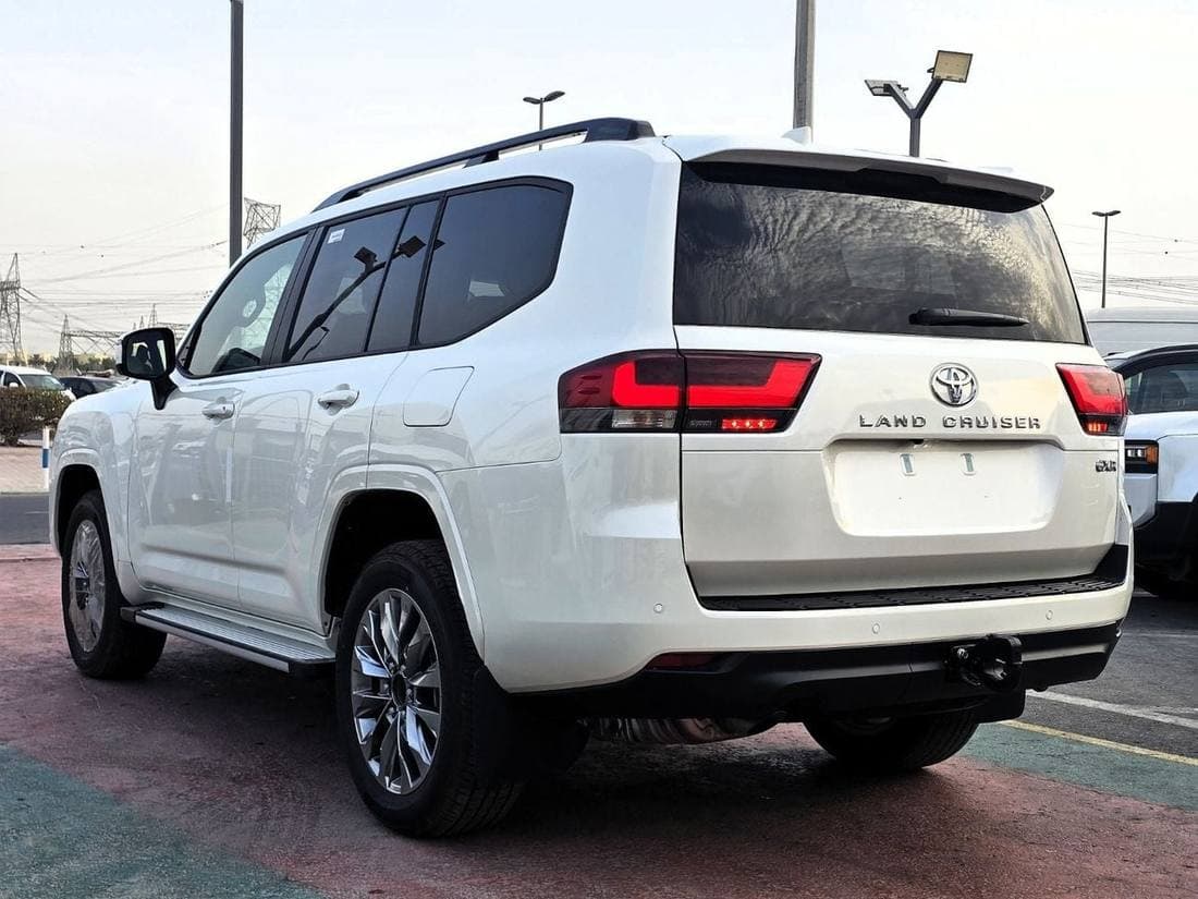 2026 Toyota Land Cruiser GXR thumbnail 6