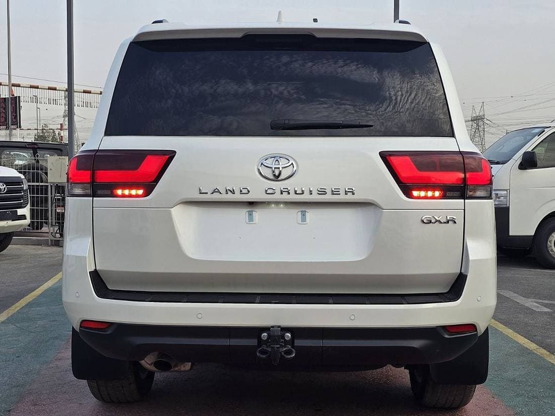 2026 Toyota Land Cruiser GXR thumbnail 7