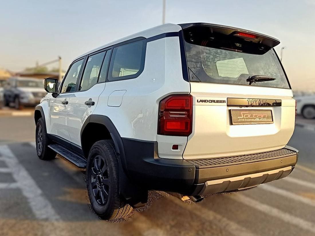 2026 Toyota Prado ADVENTURE thumbnail 6
