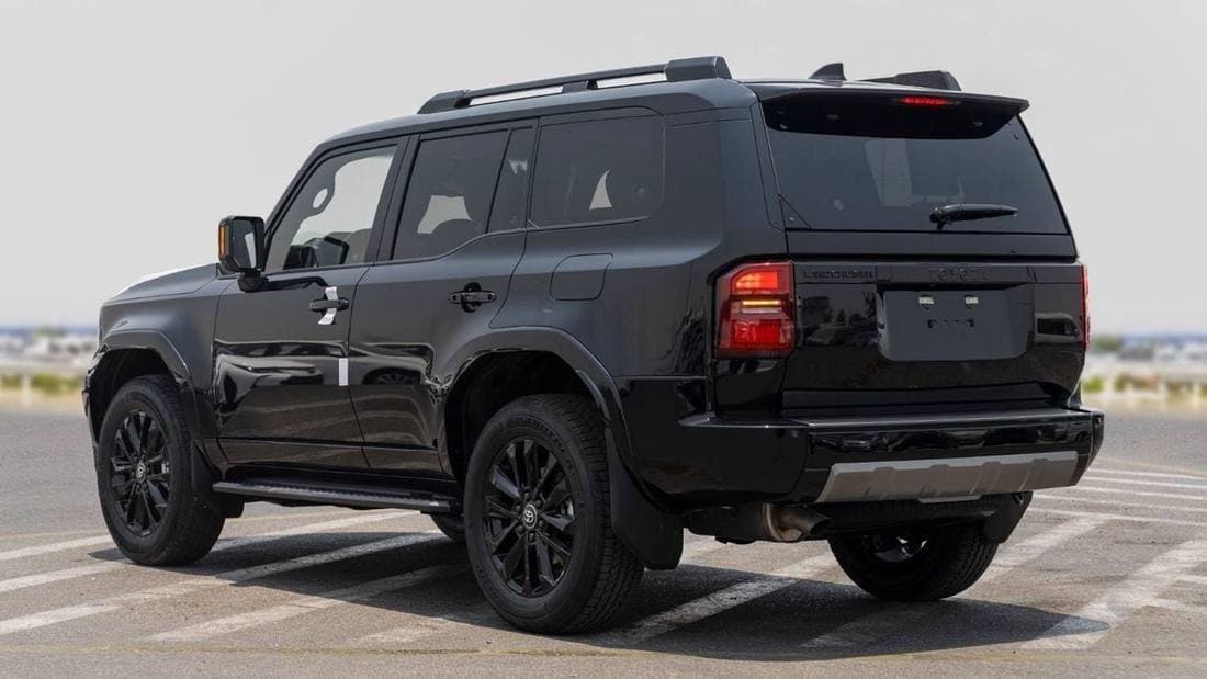 2026 Toyota Prado VXR thumbnail 8