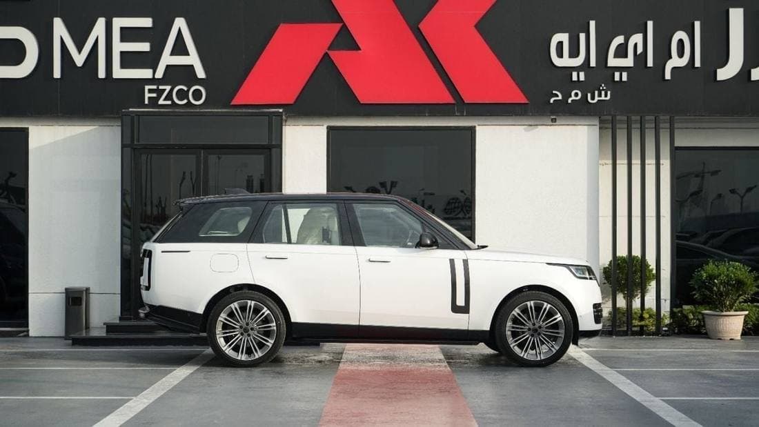 2026 Land Rover Range Rover RANGE ROVER HSE P400 thumbnail 7