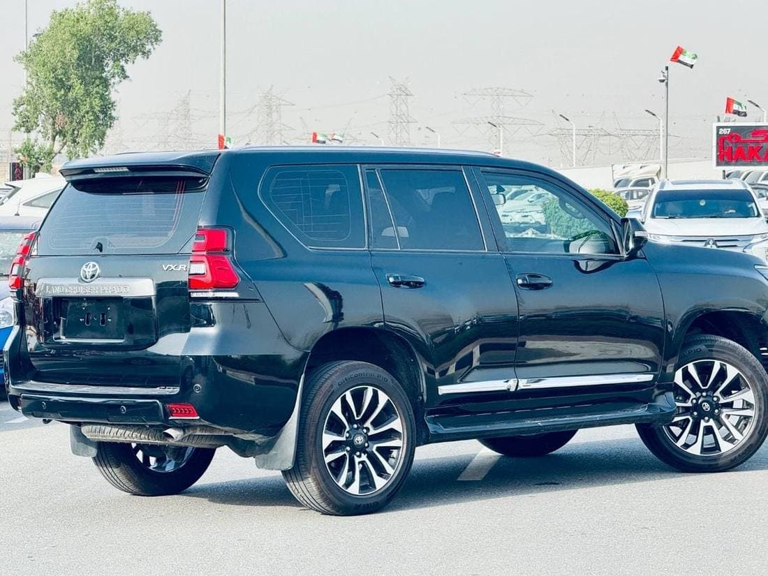 2018 Toyota Prado VXR thumbnail 7