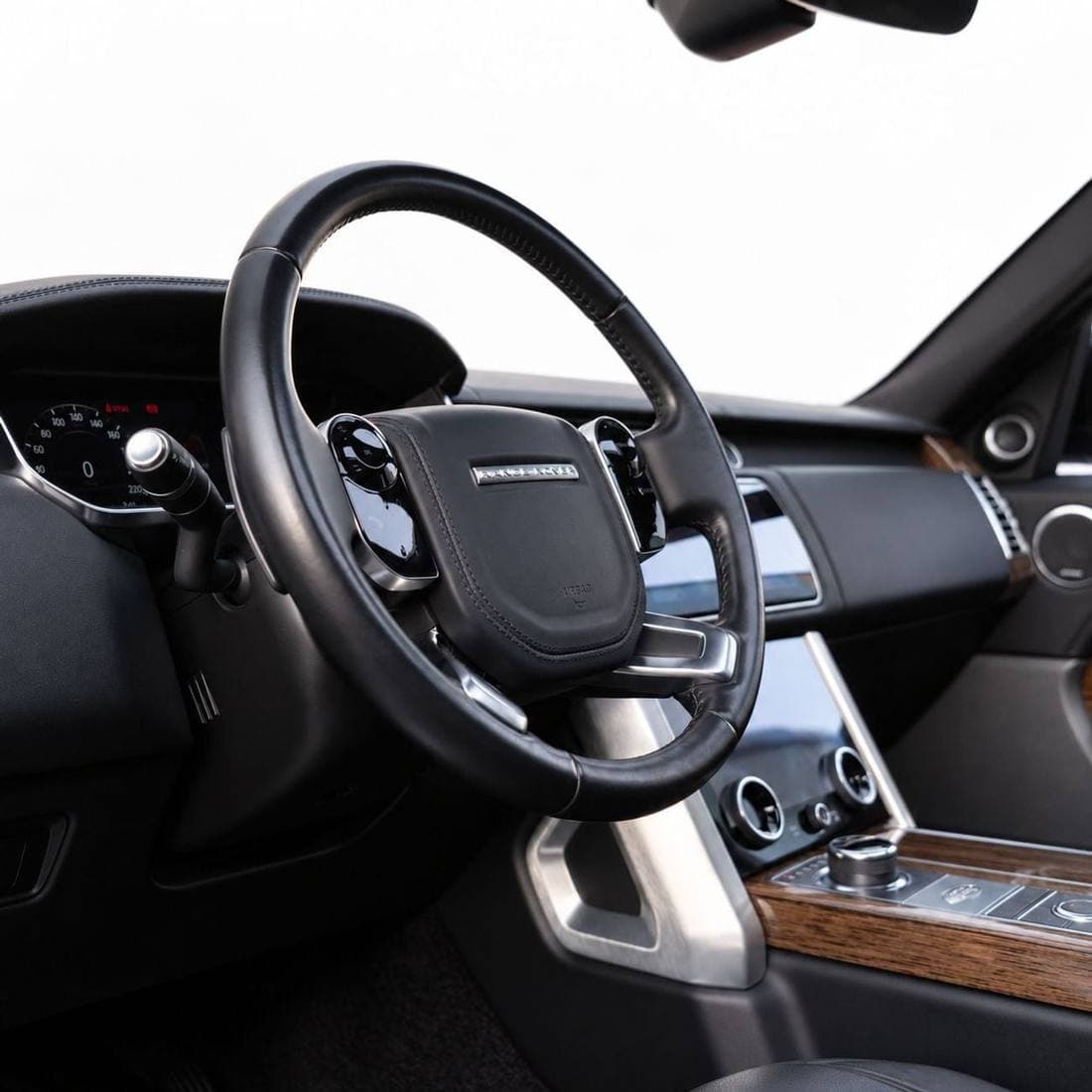 2021 Land Rover Range Rover thumbnail 8
