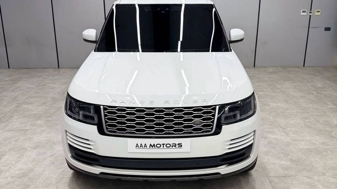 2020 Land Rover Range Rover SE thumbnail 8