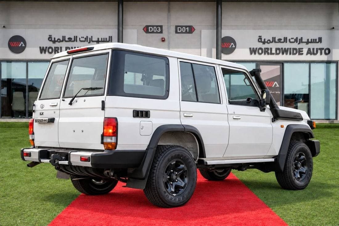 2025 Toyota Land Cruiser S DLX thumbnail 6