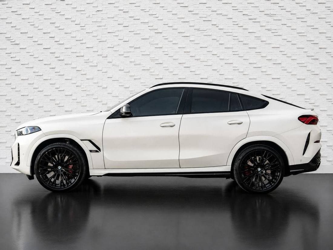 2024 BMW X6 M60i thumbnail 5