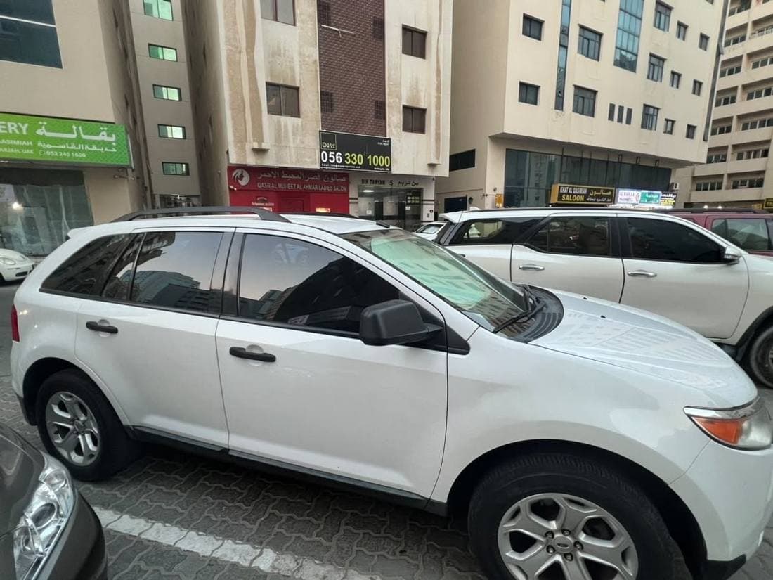 2014 Ford Edge SE thumbnail 4