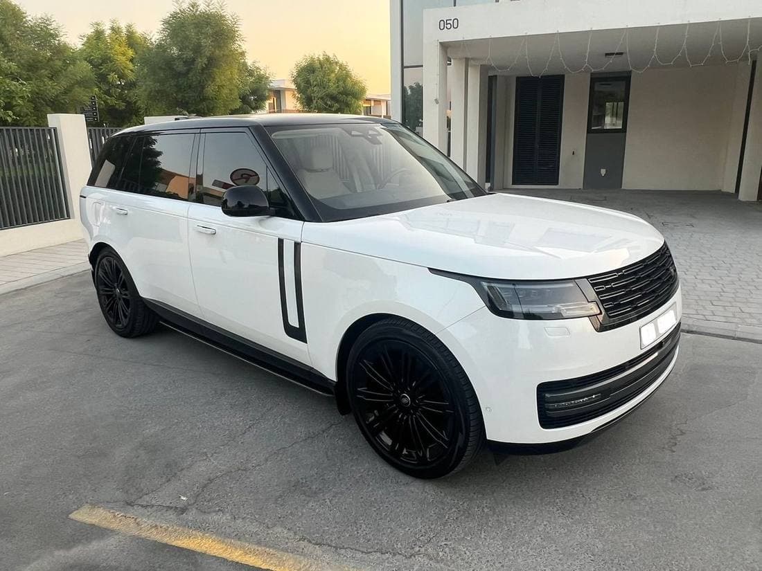 2024 Land Rover Range Rover SE P400