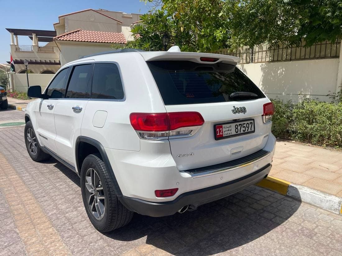 2019 Jeep Grand Cherokee LIMITED thumbnail 5