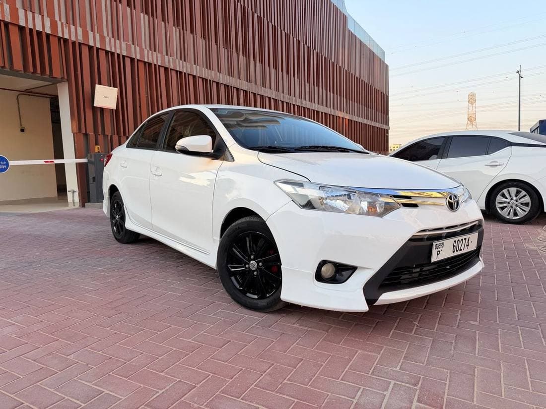 2016 Toyota Yaris SPORT