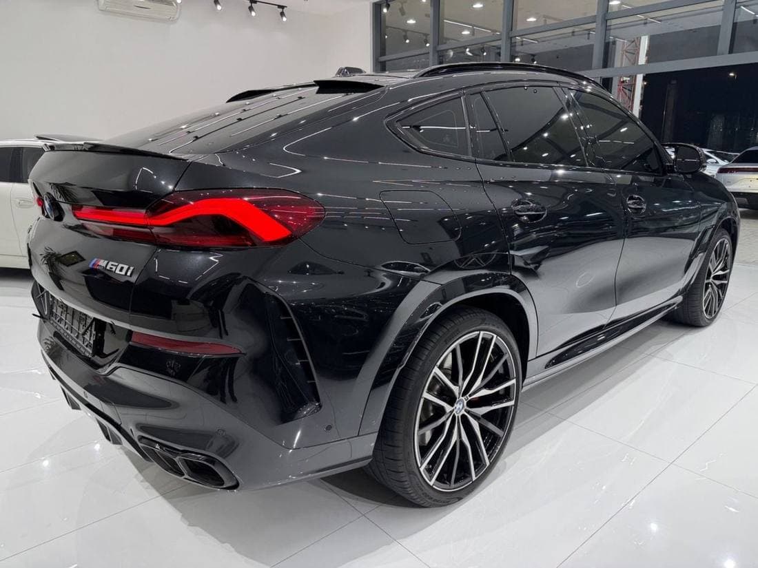 2025 BMW X6 M60i LUXURY thumbnail 5
