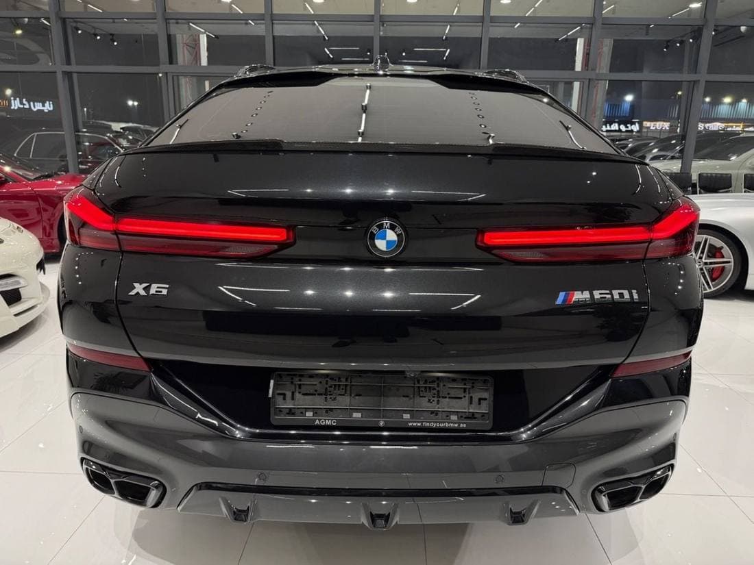 2025 BMW X6 M60i LUXURY thumbnail 4