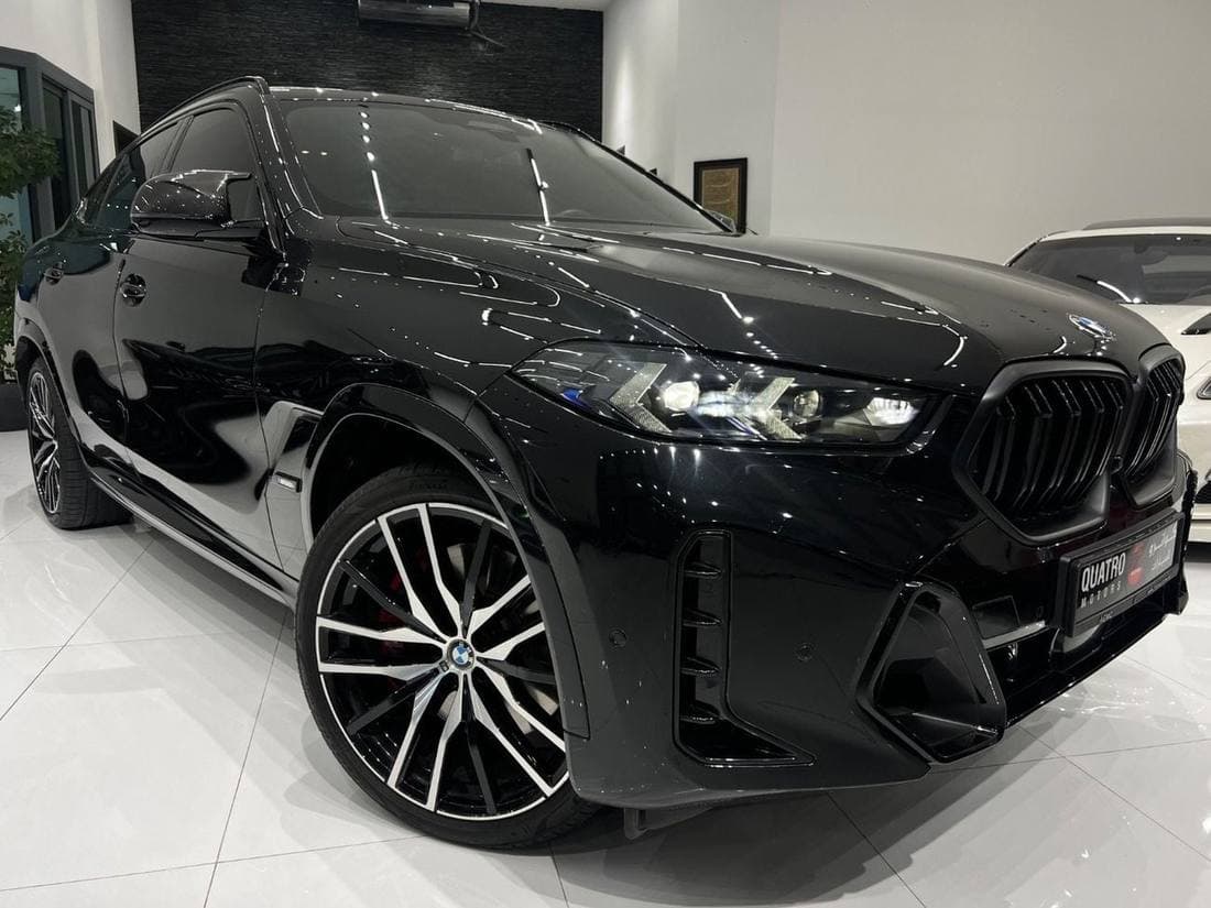 2025 BMW X6 M60i LUXURY