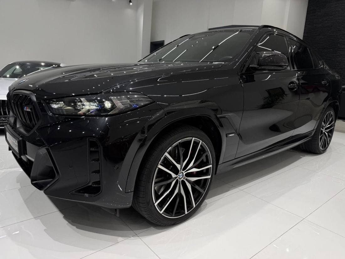 2025 BMW X6 M60i LUXURY thumbnail 3