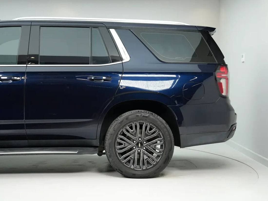 2021 Chevrolet Tahoe LT thumbnail 5