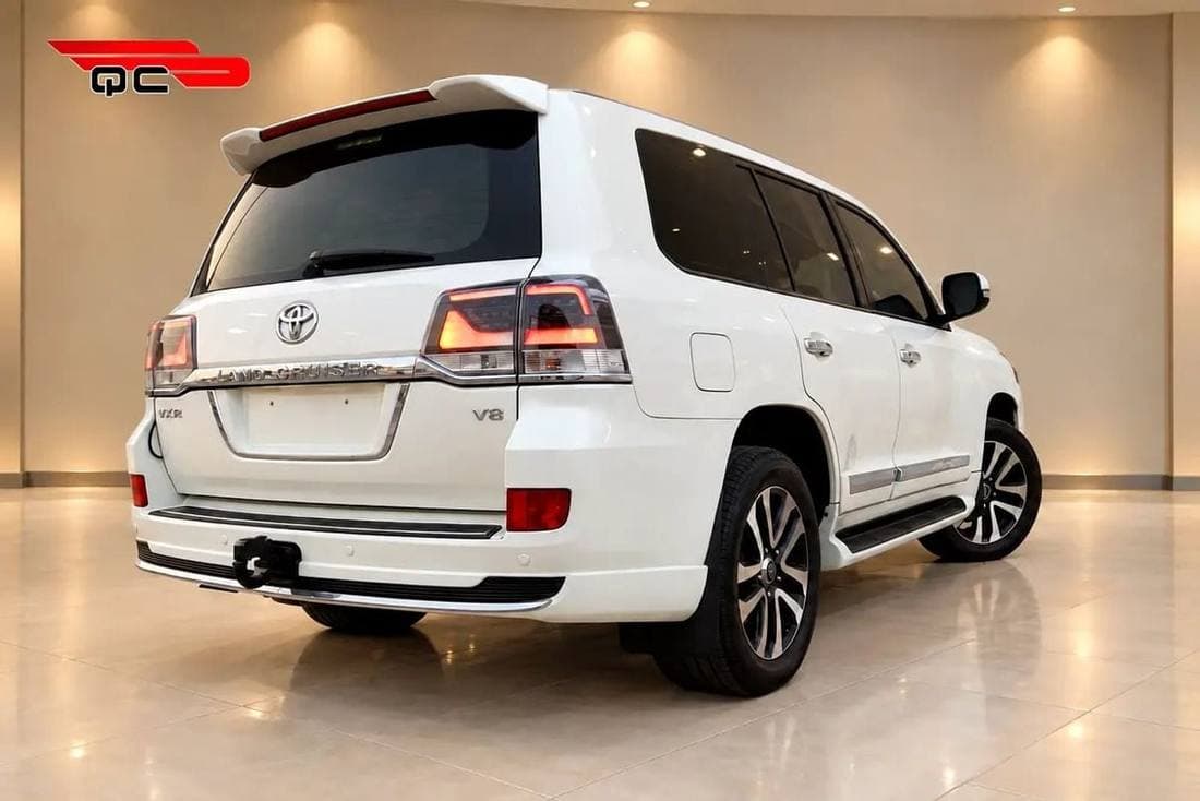 2014 Toyota Land Cruiser VXR thumbnail 5
