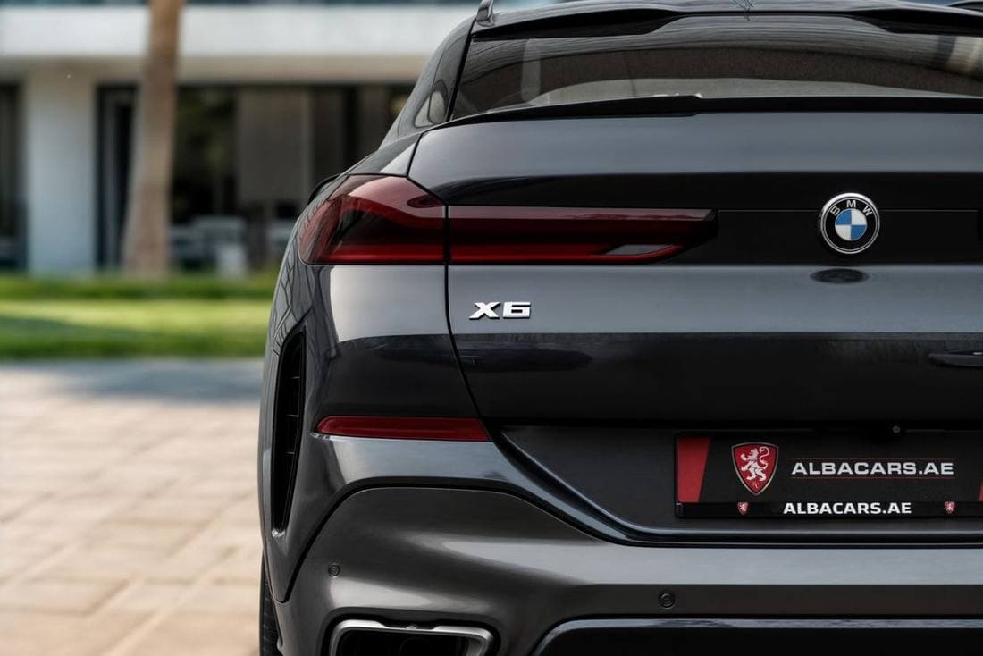 2022 BMW X6 XDRIVE M50i thumbnail 6