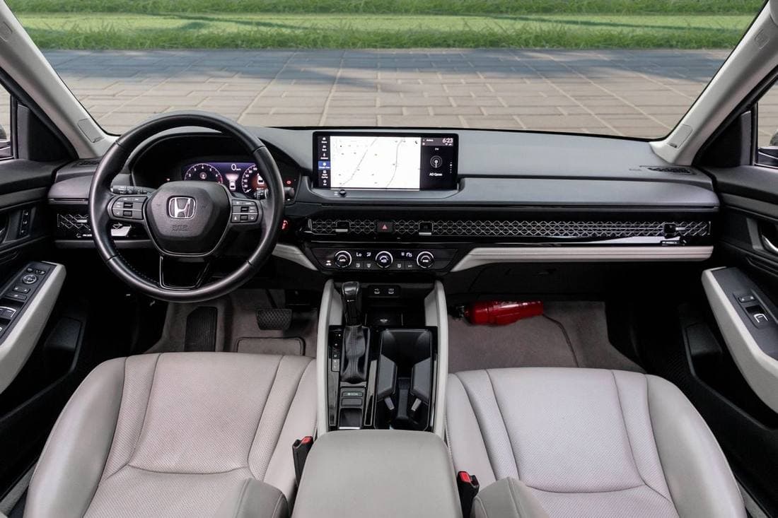 2024 Honda Accord EXL thumbnail 8