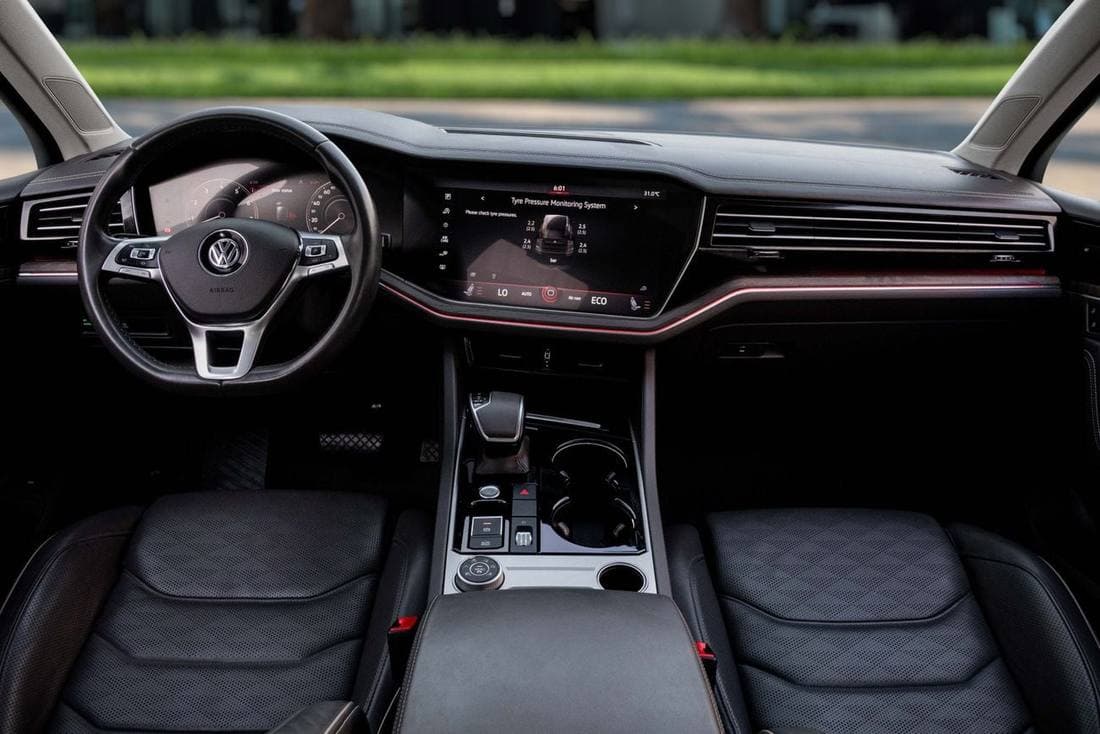 2020 Volkswagen Touareg HIGHLINE thumbnail 8