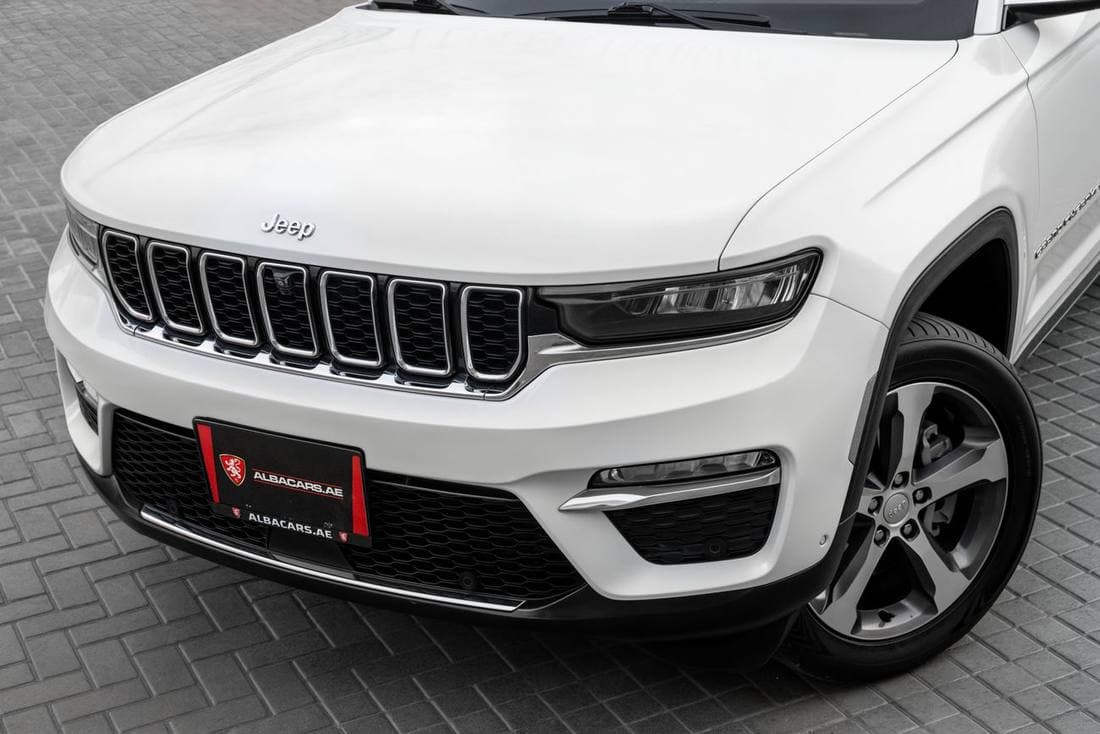 2023 Jeep Grand Cherokee thumbnail 7